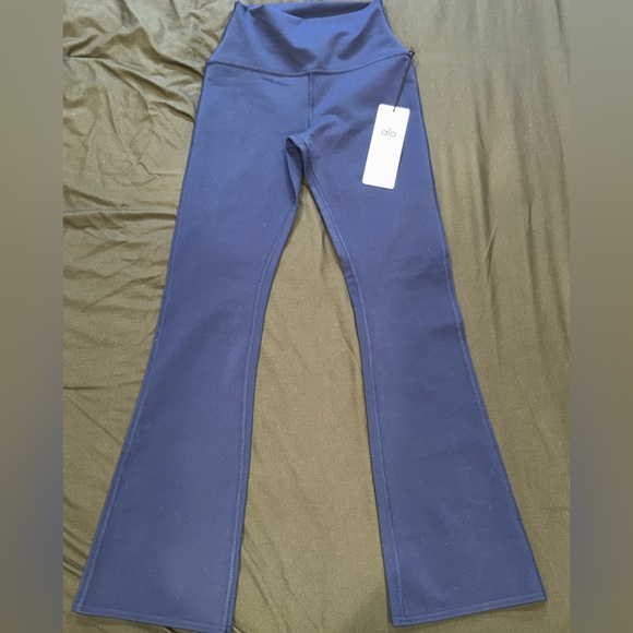 Alo Airbrush High Waist 7/8 Bootcut Legging NWT - Picture 5 of 8